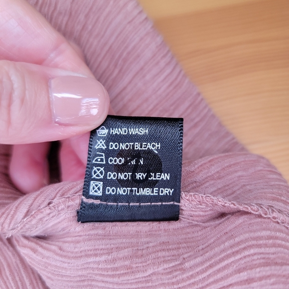 NWT Olivaceous Peasant Top ~ Large - Picture 3 of 9